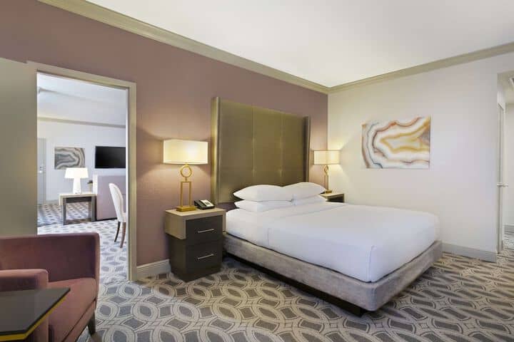 Room 8 of 35